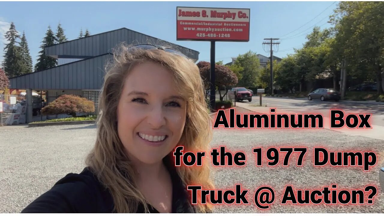 We're at the AUCTION! Would the 1977 Kenworth Dump Truck looks better with a polished Aluminum Box?