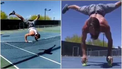 Come praticare equilibrismo in un campo da tennis