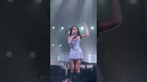 Olivia Rodrigo preforming “traitor” on Sour Tour #fyp #music #concert