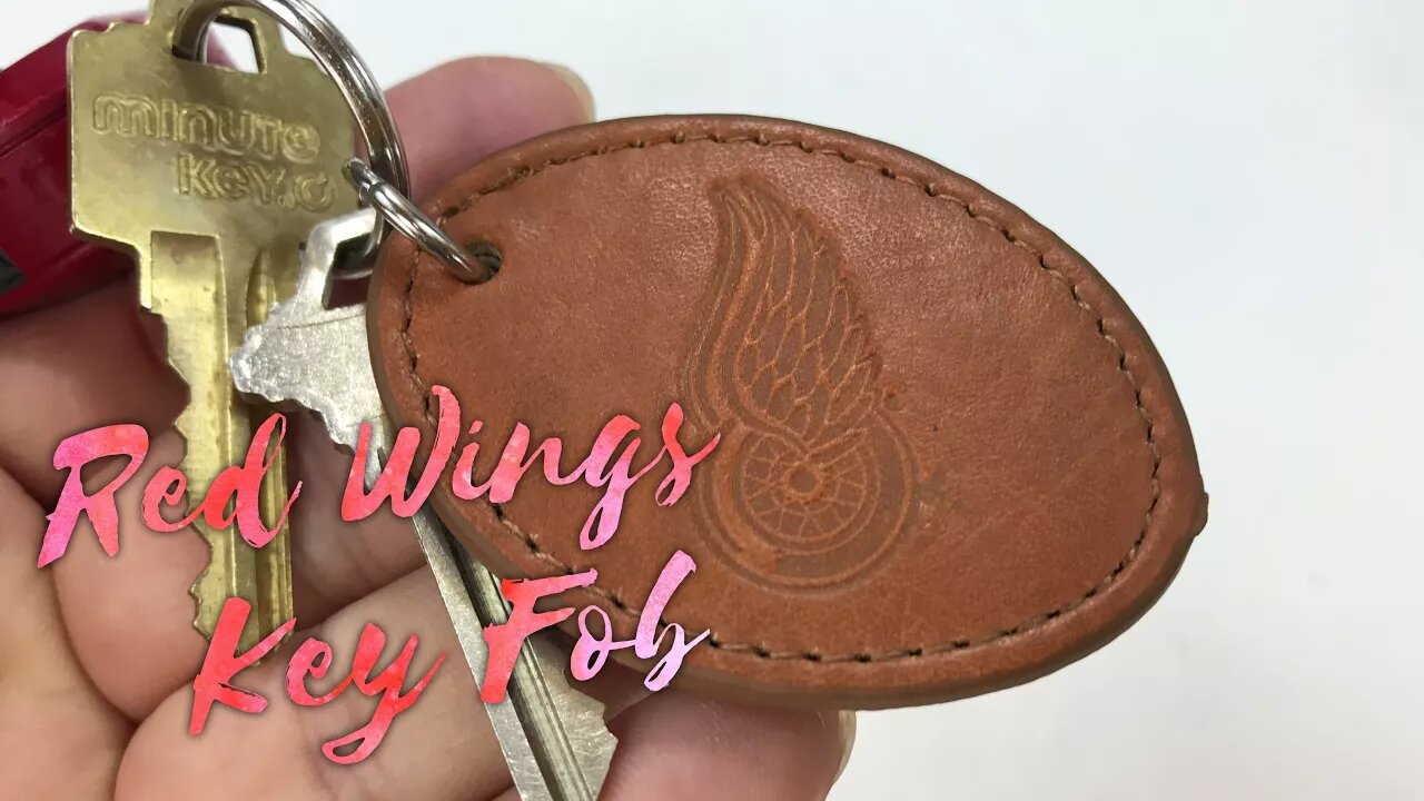 Detroit NHL Red Wings Leather Keychain Key Fob Review