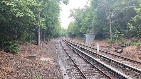 MTA Staten Island Railway: Tottenville Bound R44M Local Train arriving @ Huguenot