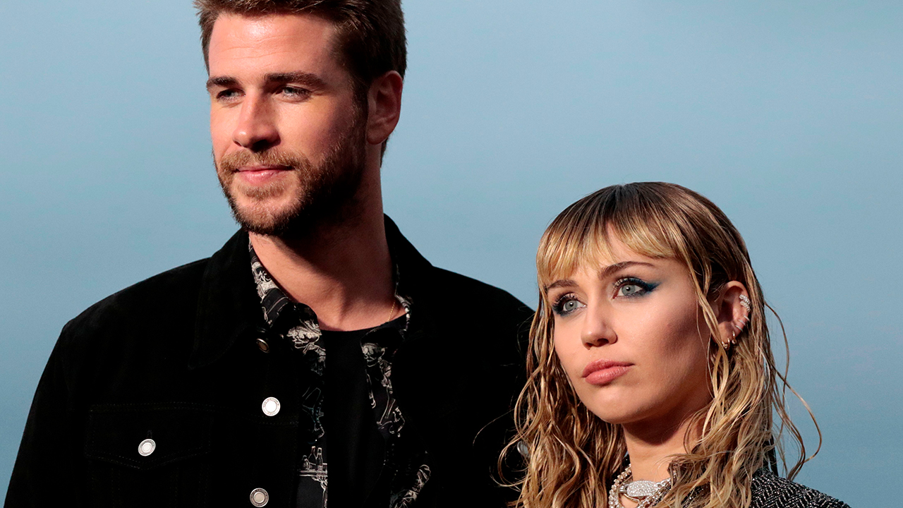 Miley Cyrus REVEALS Why She Didn't CRY After Divorce from Liam Hemsworth!