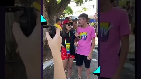 Dia de gravação na Parada LGBTQIAP+ 2022 em Goiânia! #humor #entrevista #paradalgbt #shorts