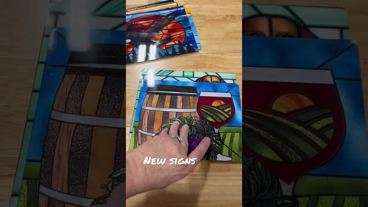 New stained glass signs in. What’s your favorite? #hardworkingmom #wreathdesign #diyhomedecor