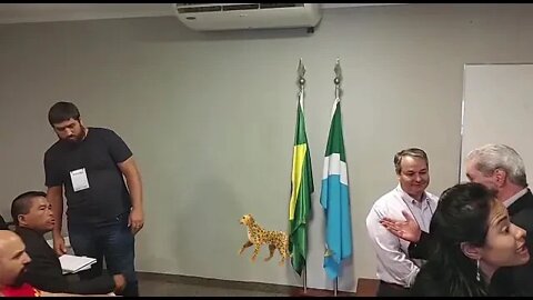 Magno Souza empareda ex-governador do MS