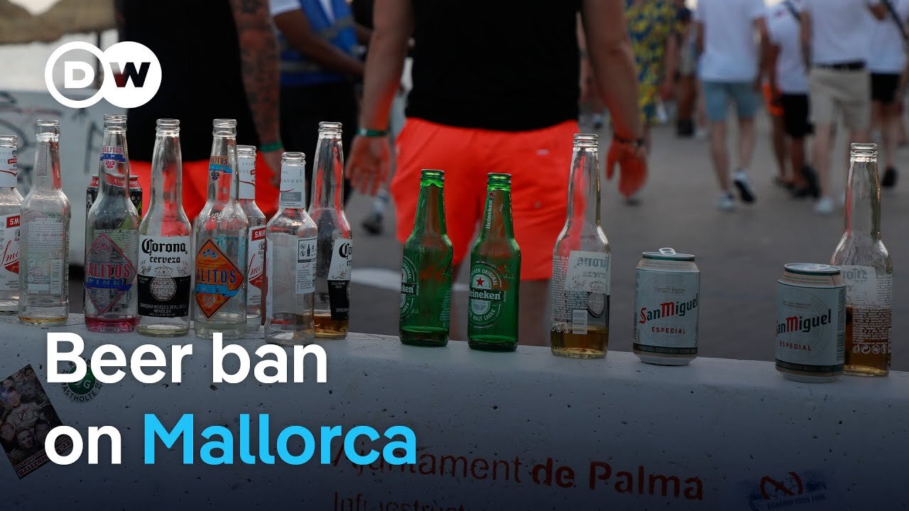 Tourists vs townies: How the beer ban in Mallorca's party district is going | Focus on Europe