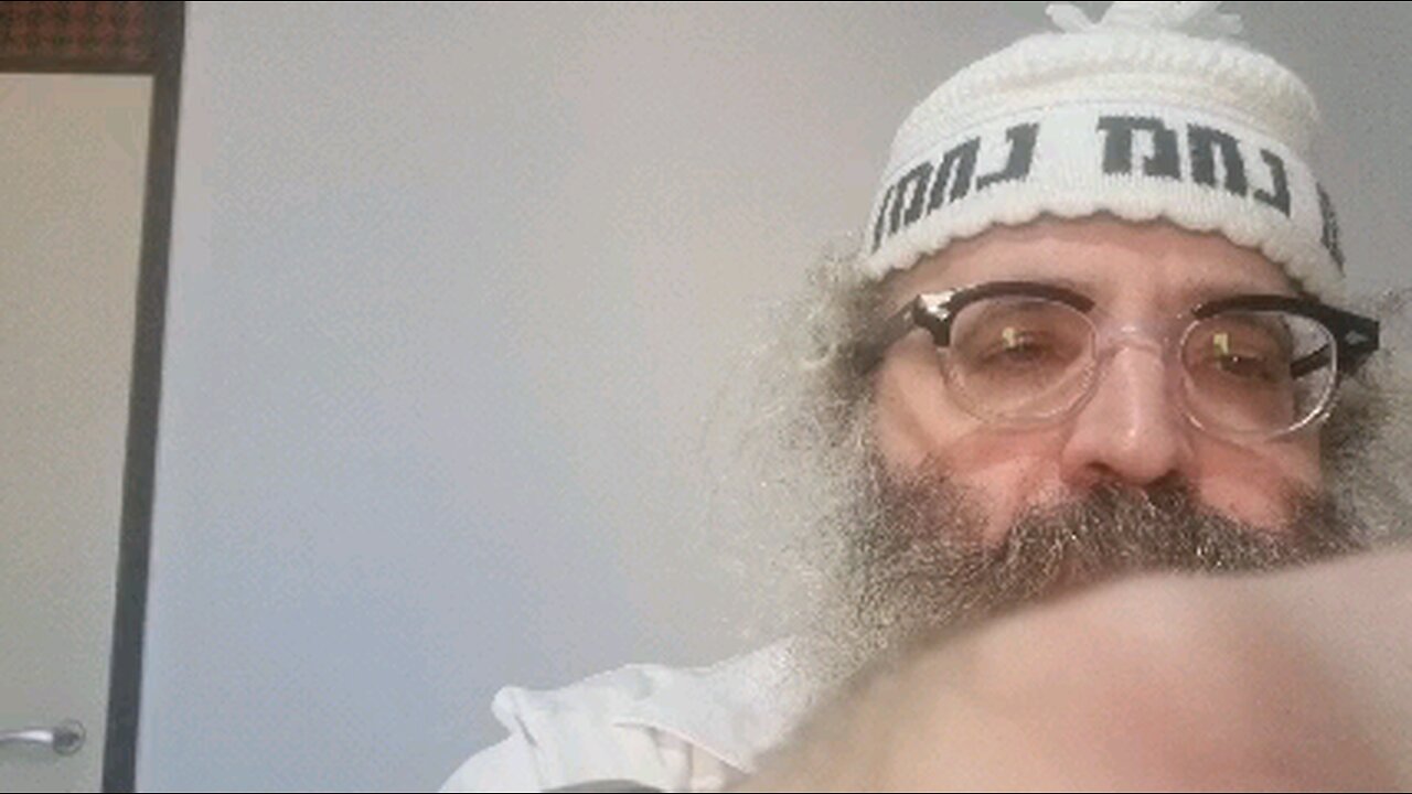 טעמא דכתב ליה הכי הא לא כתב ליה הכי לא קני וכי לצור על פי צלוחיתו הוא - שיר נ נח מסכת בבא בתרא דף עו