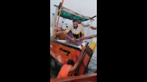 finishing boat in trouble