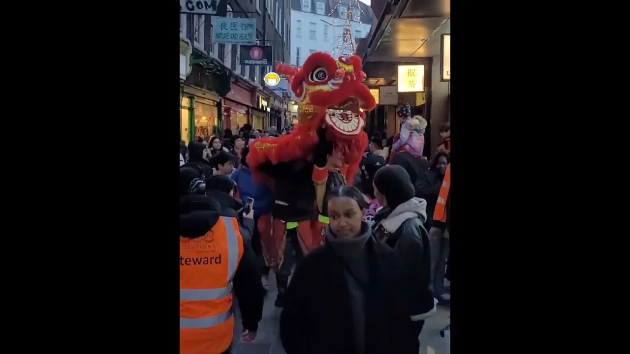 Lucky red dragon 🐉 Enter the dragon Chinese New year celebrations #london