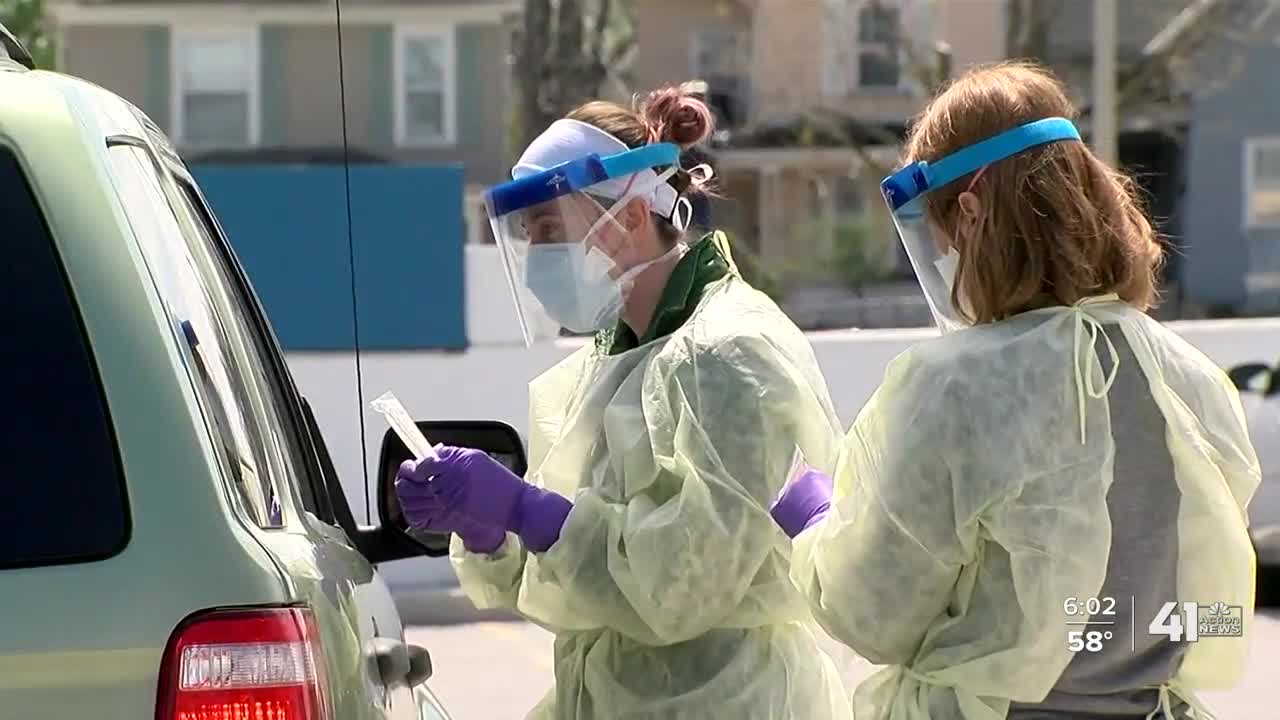 Experts recommend testing to determine influenza or COVID-19