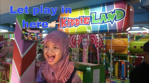 Let's play in Kiddie Land