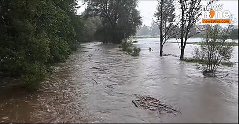 Flood-Hil Czech Town Count Cost as Homes Crumble, Streets Trashed | News9