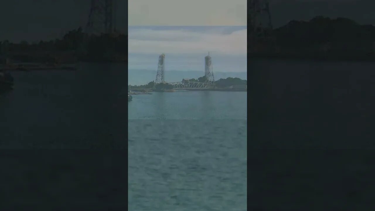 Leveling Flat Earth - Part 25 - The ADM buildings and The Clarence Street Bridge in Canada