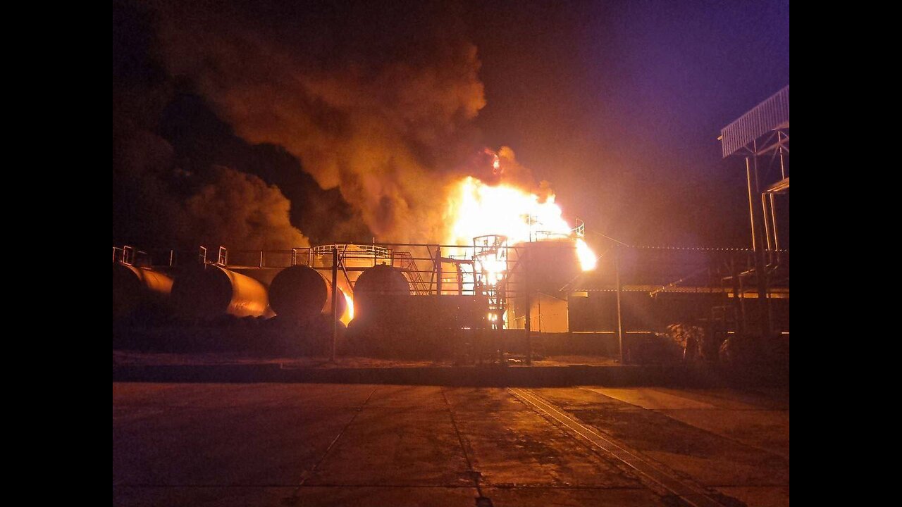 🔥🔥🔥 BOOM at the Russian oil depot in Rovenky, Luhansk region.