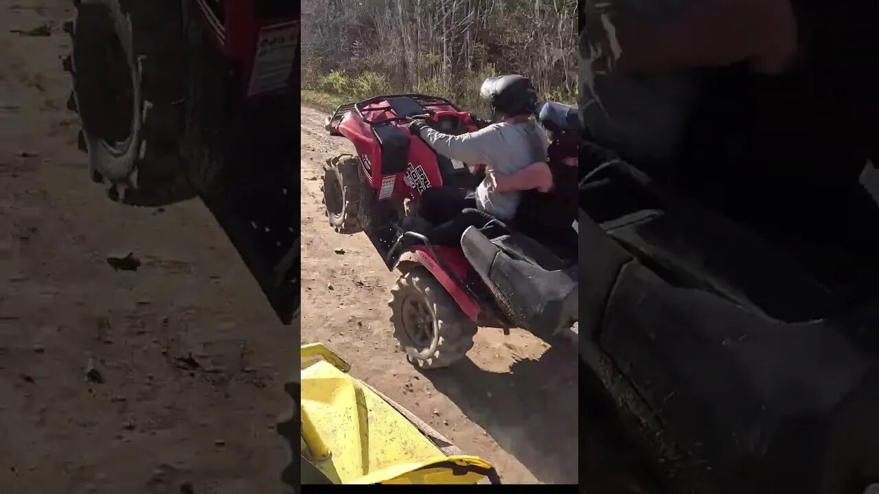 Poor Canam can't do wheelies. #wheelies #canam #kawasaki #showoff #atv #oakhillcrew #ohcnb