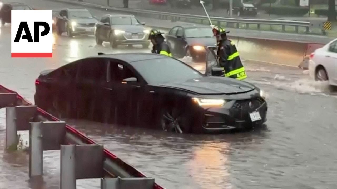 Thunderstorms with heavy rain cause flooding across New York City | NE