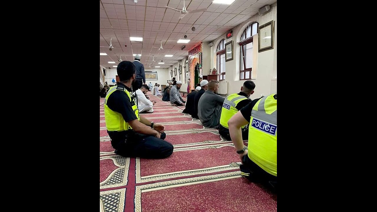 Islam arse kissing uk spineless police shite