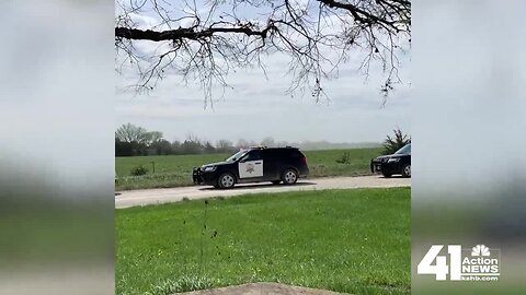 #WeSeeYouKSHB Miami County 5-year-old treated to honk-filled birthday parade