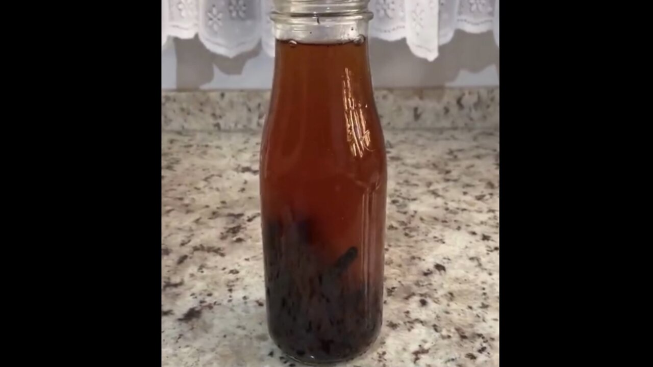 Homemade Vanilla Extract