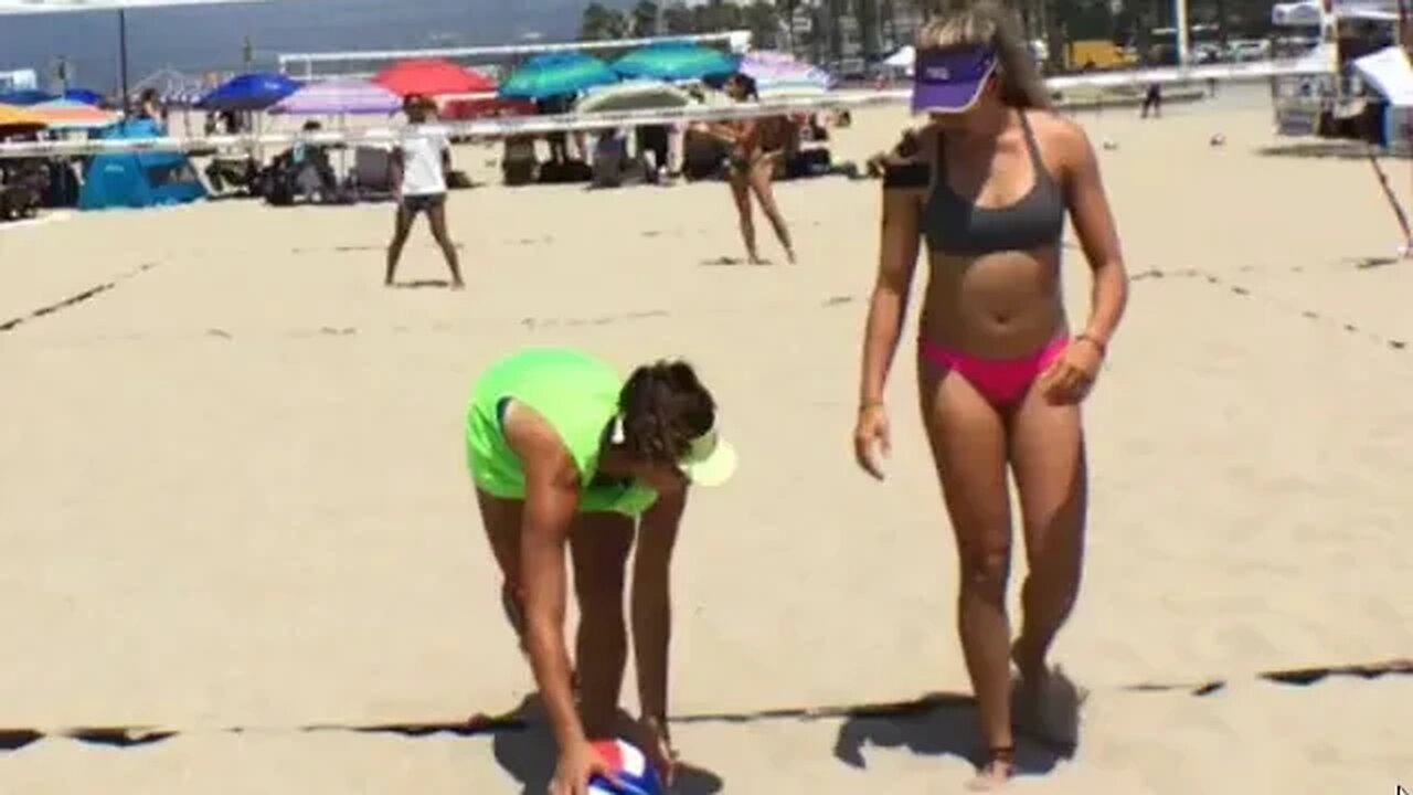 Women's Beach Volleyball Aryanna Madyson Kaelyn Paisley 01