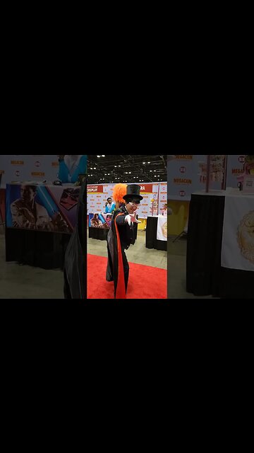 Joker Persona 5 Cosplay Megacon