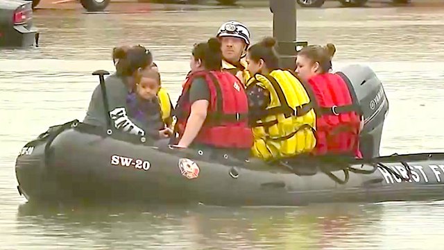 Ways to Help Tropical Storm Harvey Victims