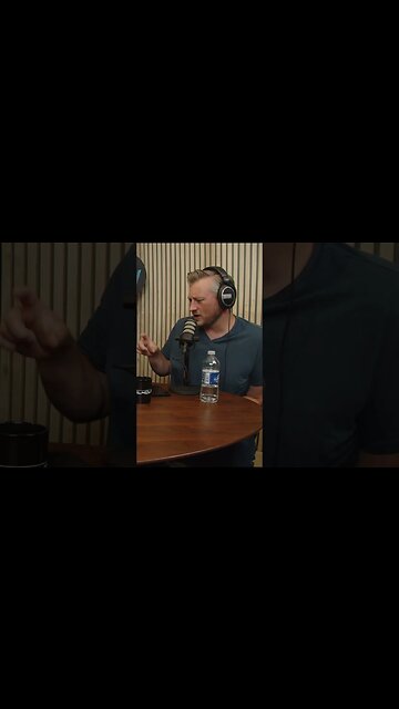 Would You Rather Fight 100 Horse Size Ducks or 1 Duck Size Horse