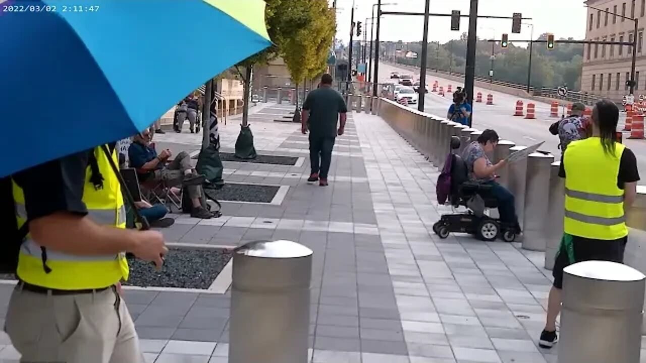 BLM/Antifa take a walk of shame, then the Padawan Umbrella Spinner Returns