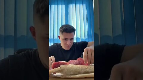 FACEM CEL MAI MARE SENDWISH #oguritamica #mancaciosul #mancare #sendvis #mukbang