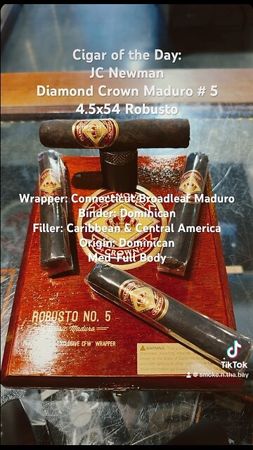 Cigar of the Day: JC Newman Diamond Crown Maduro # 5 4.5x54 #Shorts #Cigars #Short #Cigar #SNTB