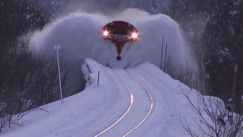 awesome powerful snow plow train removal