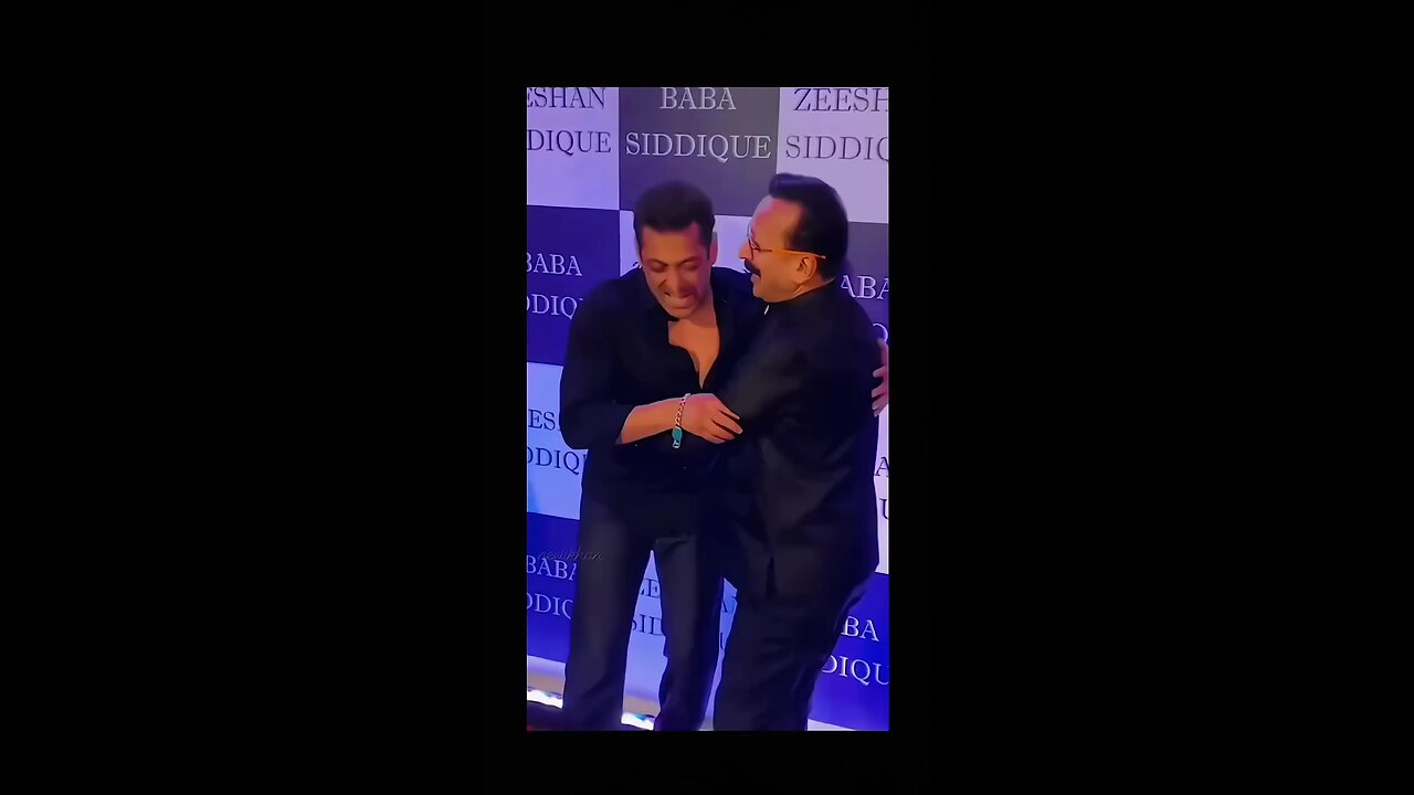 Baba Siddique Former Minister Maharashtra with Salman Khan