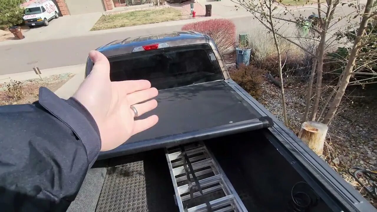 2016 Ford F150 XL FX4 - Truxedo Pro X15 (Soft Tonneau Cover) - 5 Year Update Video