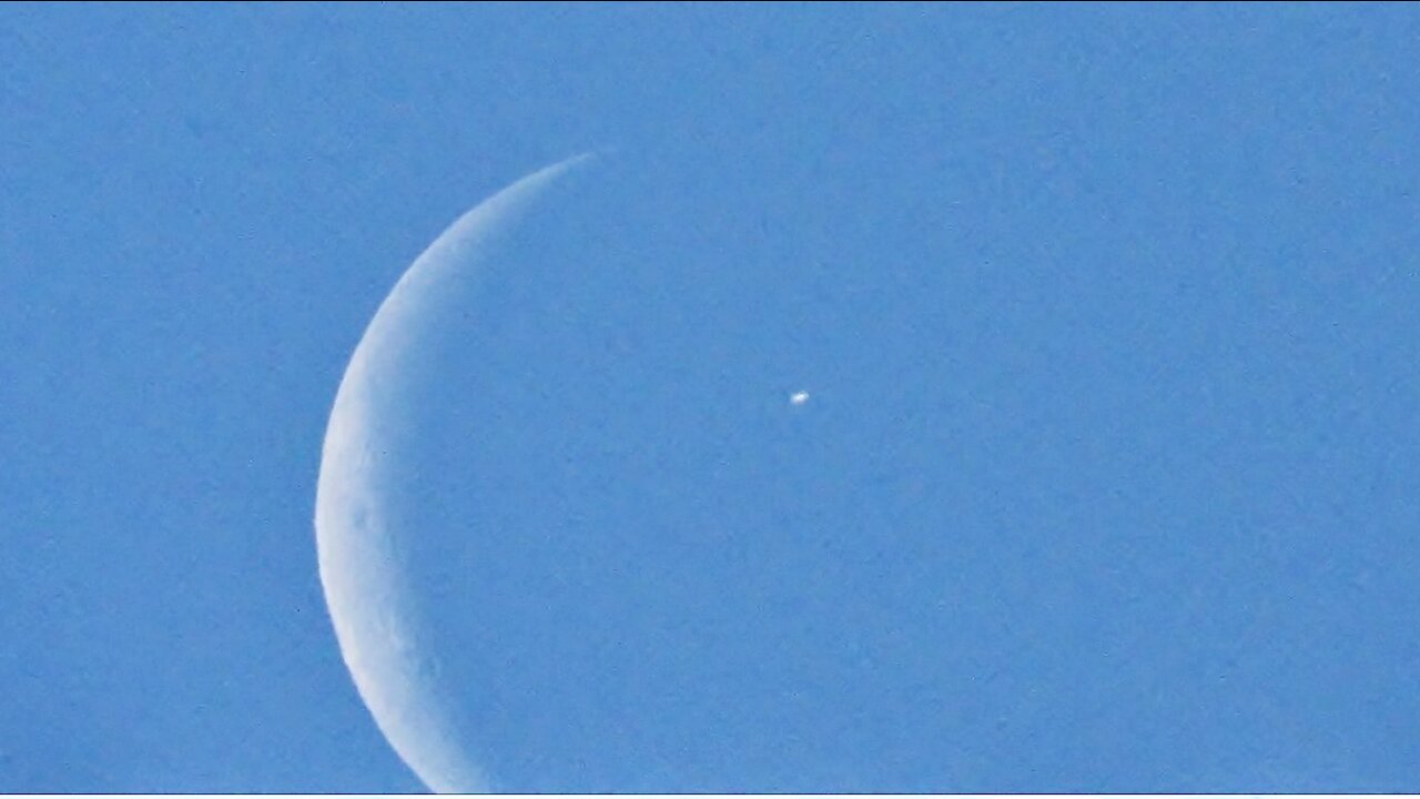 Daytime lunar transit by the ISS 10-13-20