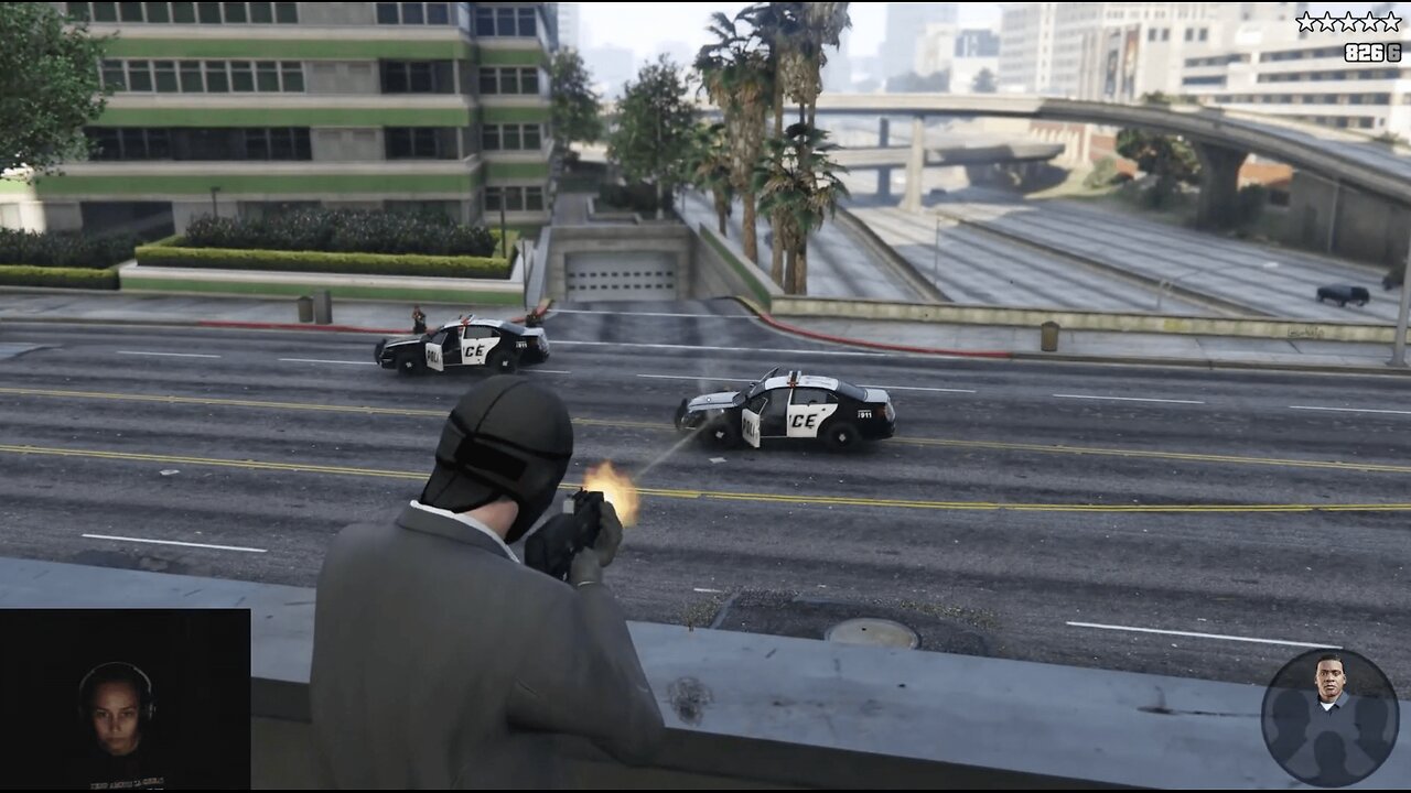 Grand Theft Auto V | Robbing the Union Depository of $200 million and shooting aliens