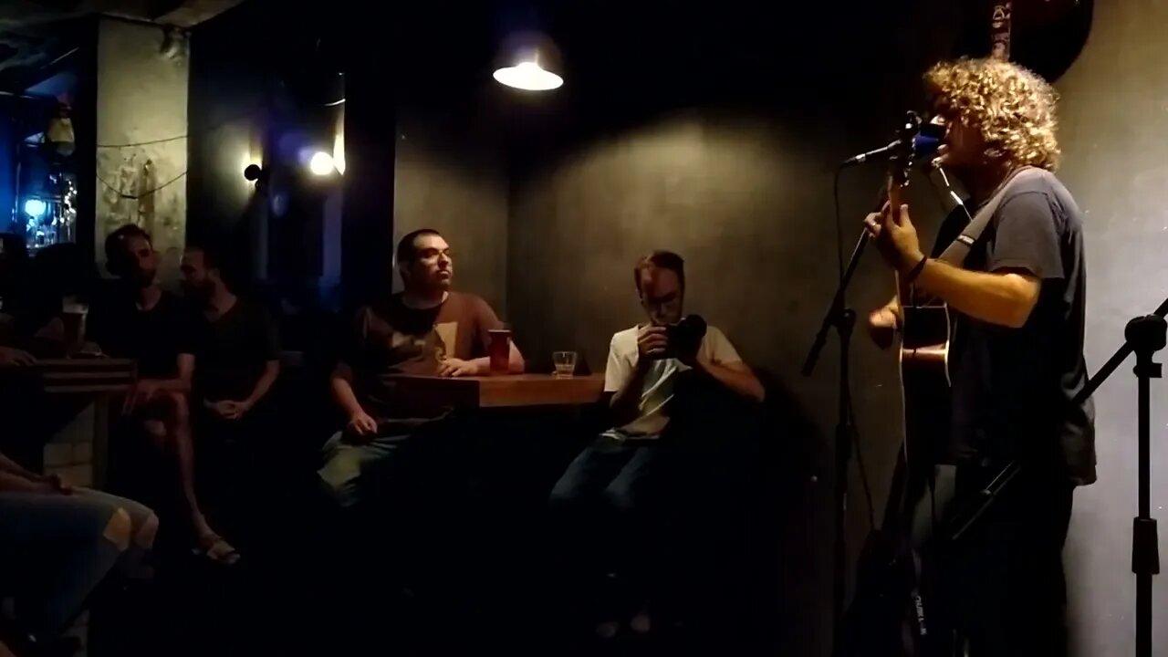 הראל קראוס - זאת העונה