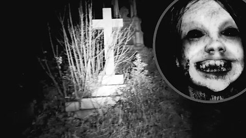 WARNING real ghost captured in graveyard at midnight!!