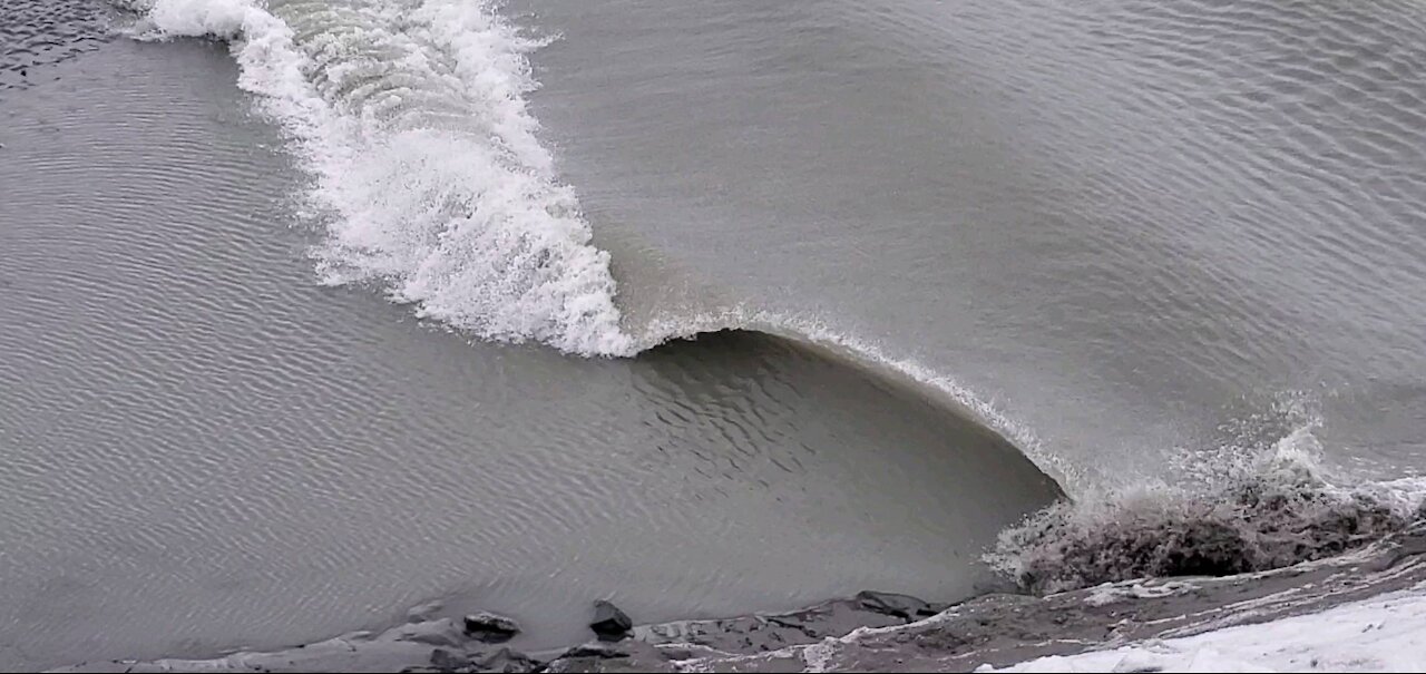 Bore wave/tide Girdwood, Alaska