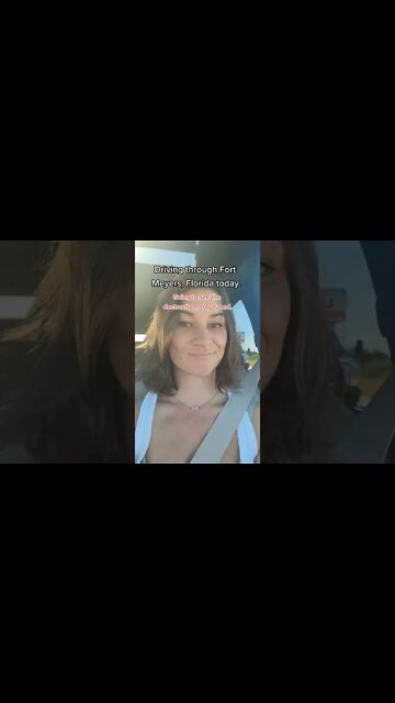 How bad for you think it's going to be? #fortmeyers #florida #capecoral #hurricaneian