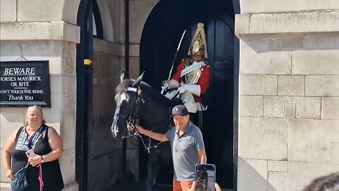 Let go of the rein. The guard is given a glass of water on the hottest day of the year #kingsguard