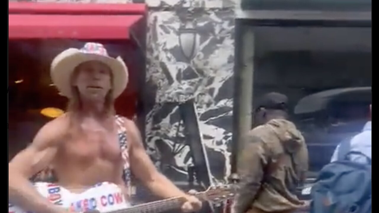 NYC Infamous Naked Cowboy Has Had Enough!