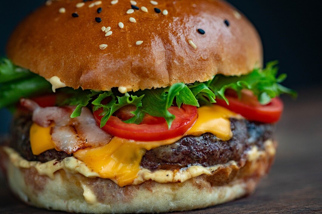 Classic Cheese burger Recipe - cheeseburger pack McDonalds - McDonald's cheese lava burger - burger