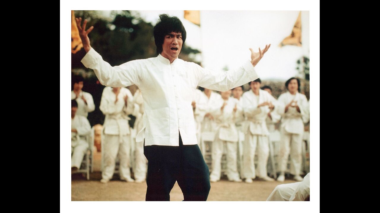 Cross kick Studio Films Bruce Lee Enter the Dragon