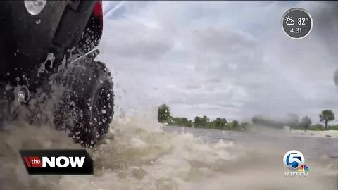 Barky Lines Animal Rescue dealing with high water in Loxahatchee