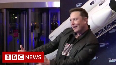 Elon Musk strikes deal to buy Twitter for $44bn - BBC News