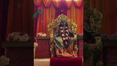 Mere Apki Kripa Se: Guruji em Port Louis, 22 Janeiro 2023, antes do Darshan