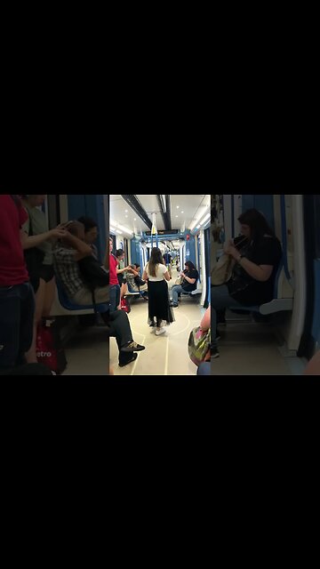 Never-ending-like inside Montreal metro