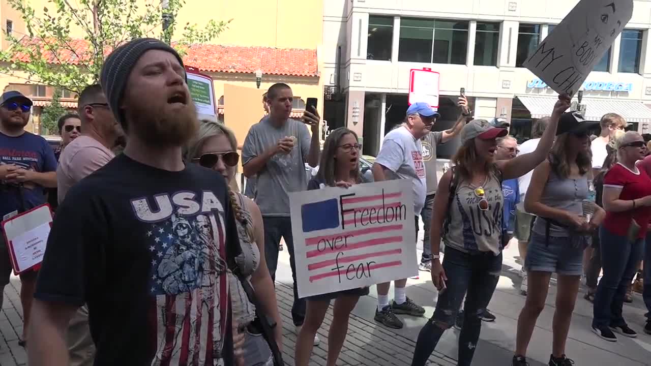 People protest against Boise Mayor's mask mandate