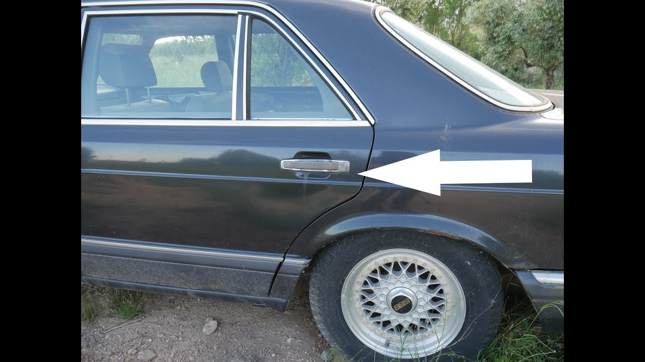 Mercedes Benz W126 - Démonter la poignée de porte arrière tutoriel