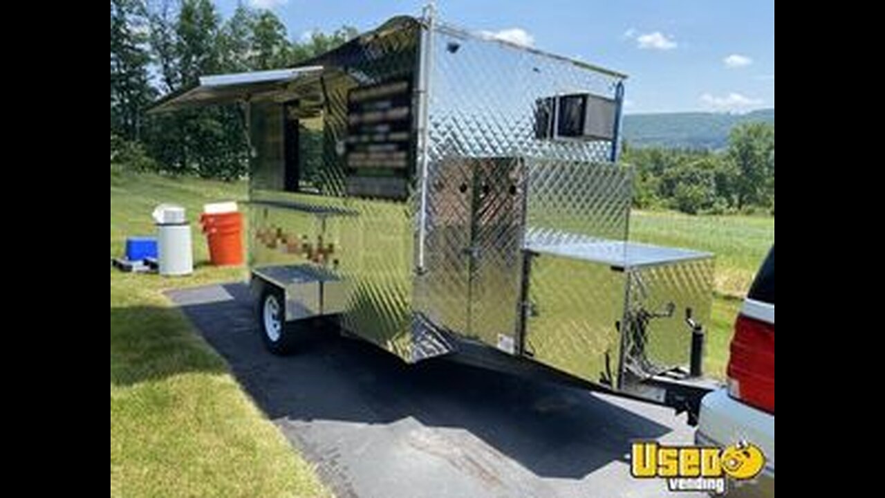 2018 9' x 10' Kitchen Food Trailer and 2004 Ford Expedition for Sale in Pennsylvania!